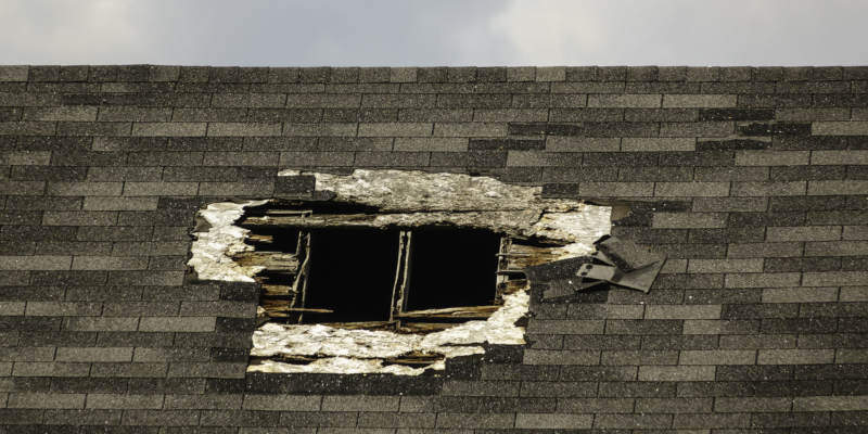 choose a roofing company that is also an insurance specialist