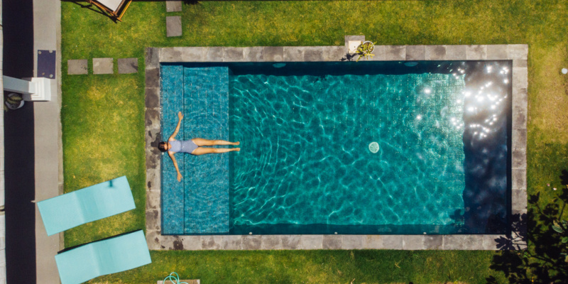 Are Custom Swimming Pools Worth It Over Fiberglass Pools