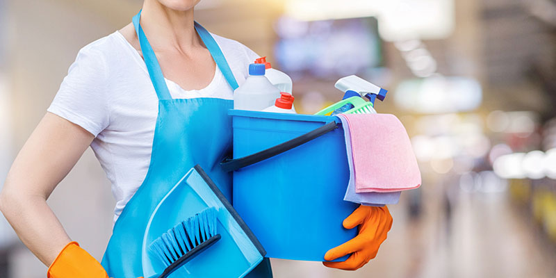 House Cleaning: Do you Hire Professional Assistance or Do It Yourself?