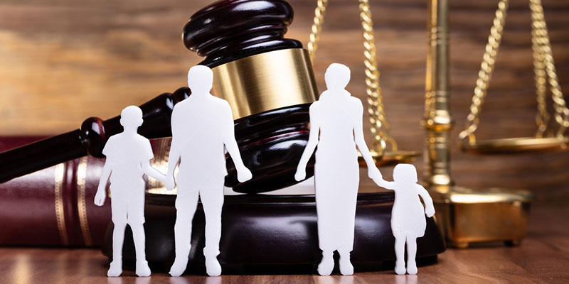 8 Red Flags to Watch for When Choosing a Family Lawyer