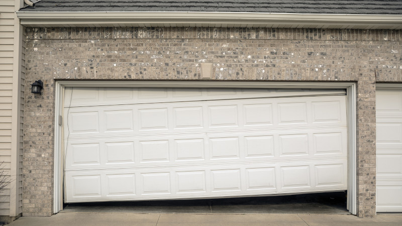 3 Questions to Ask Before Getting Garage Door Repair