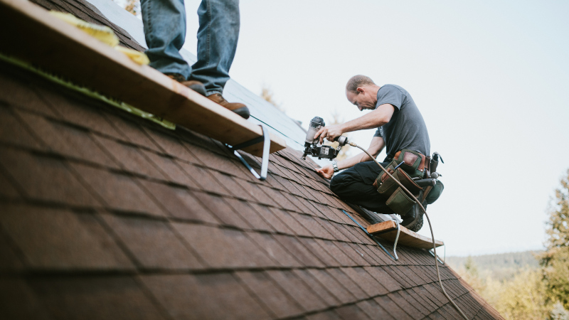 Why Should You Hire a Local Roofing Company? 