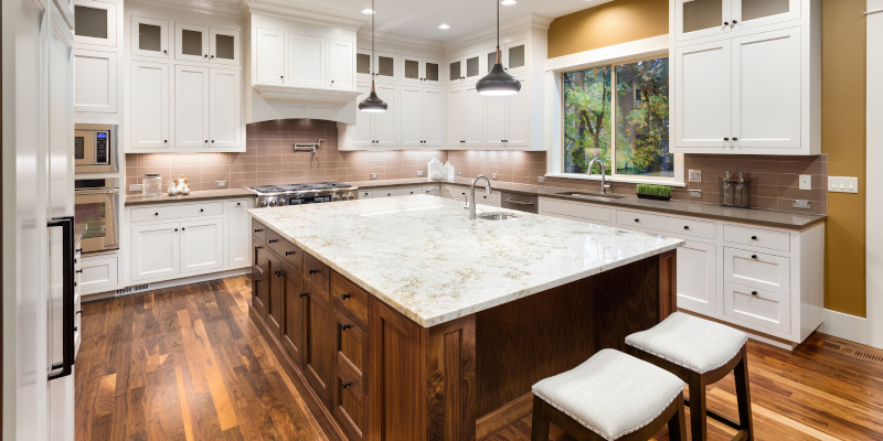 Are You Remodeling? Check Out the Pros and Cons of Various Kitchen Countertop Edges