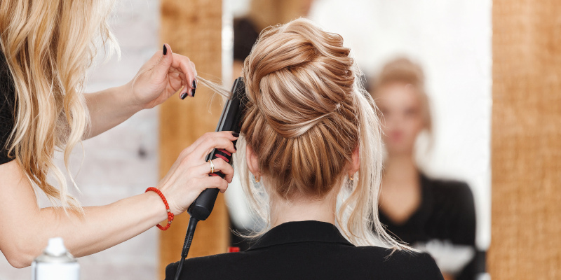 Tips from the Pros: How to Choose the Perfect Hair Salon for You