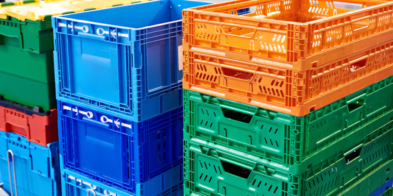 3 Benefits of Using Plastic Corrugated Totes for an Office Move